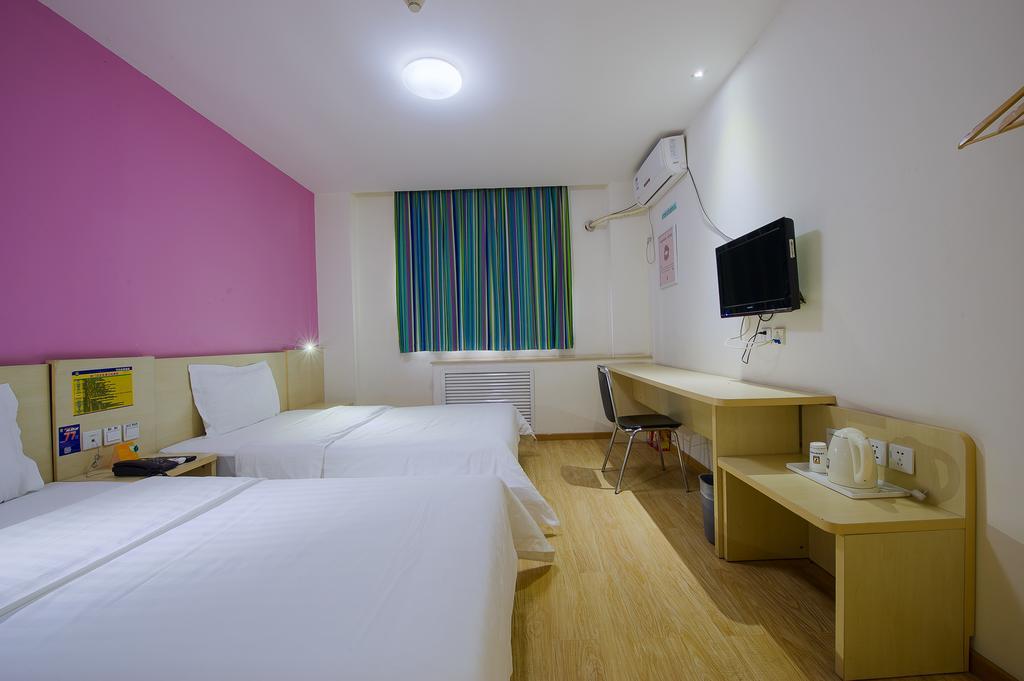 7Days Inn Foshan Coach Terminal Kültér fotó